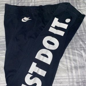 Nike leggings